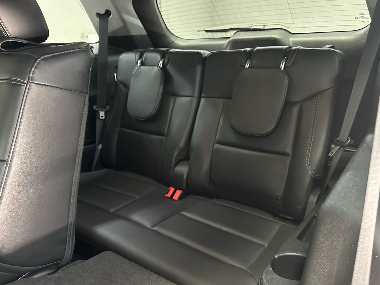 Ford Explorer XLT 2022