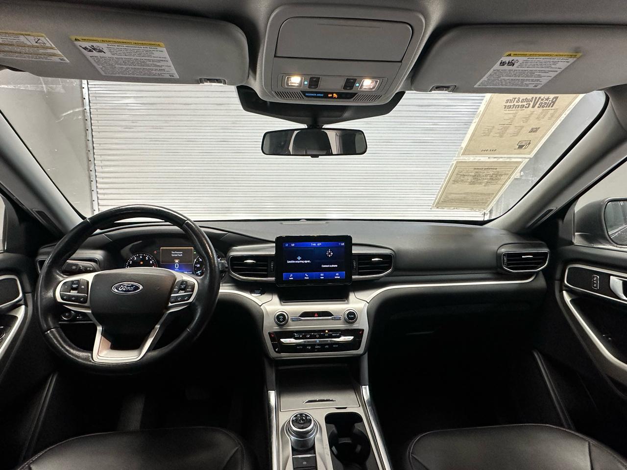 Ford Explorer XLT 2022