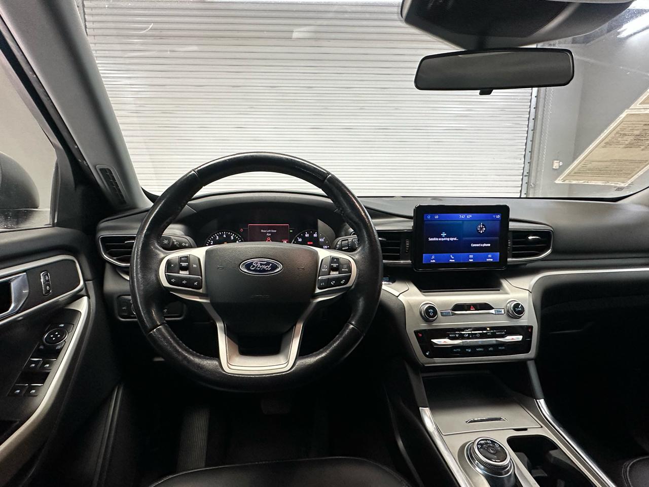 Ford Explorer XLT 2022