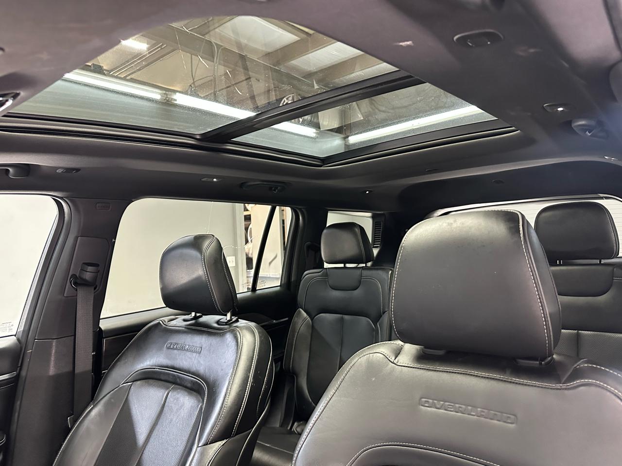 Jeep Grand Cherokee L Overland 4WD 2023