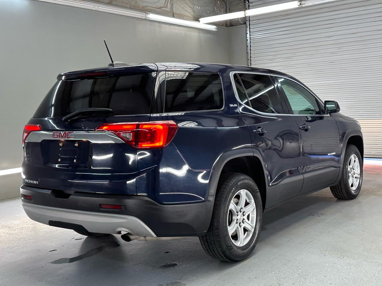 GMC Acadia SLE-1 FWD 2017