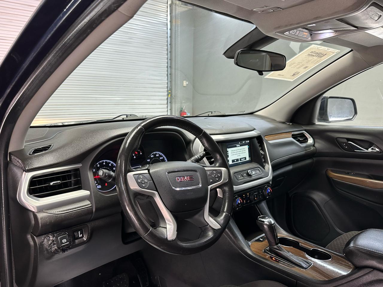 GMC Acadia SLE-1 FWD 2017