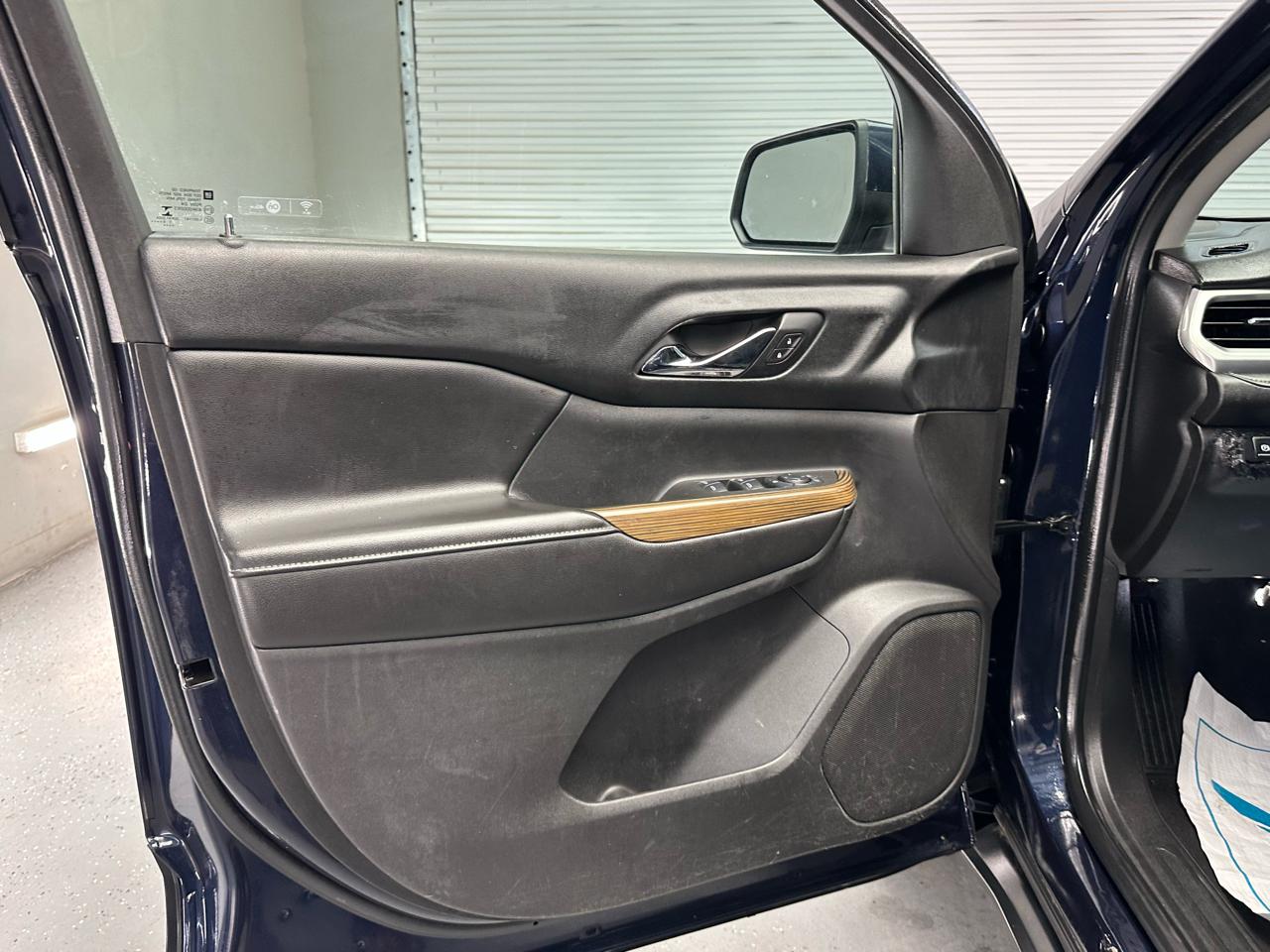 GMC Acadia SLE-1 FWD 2017