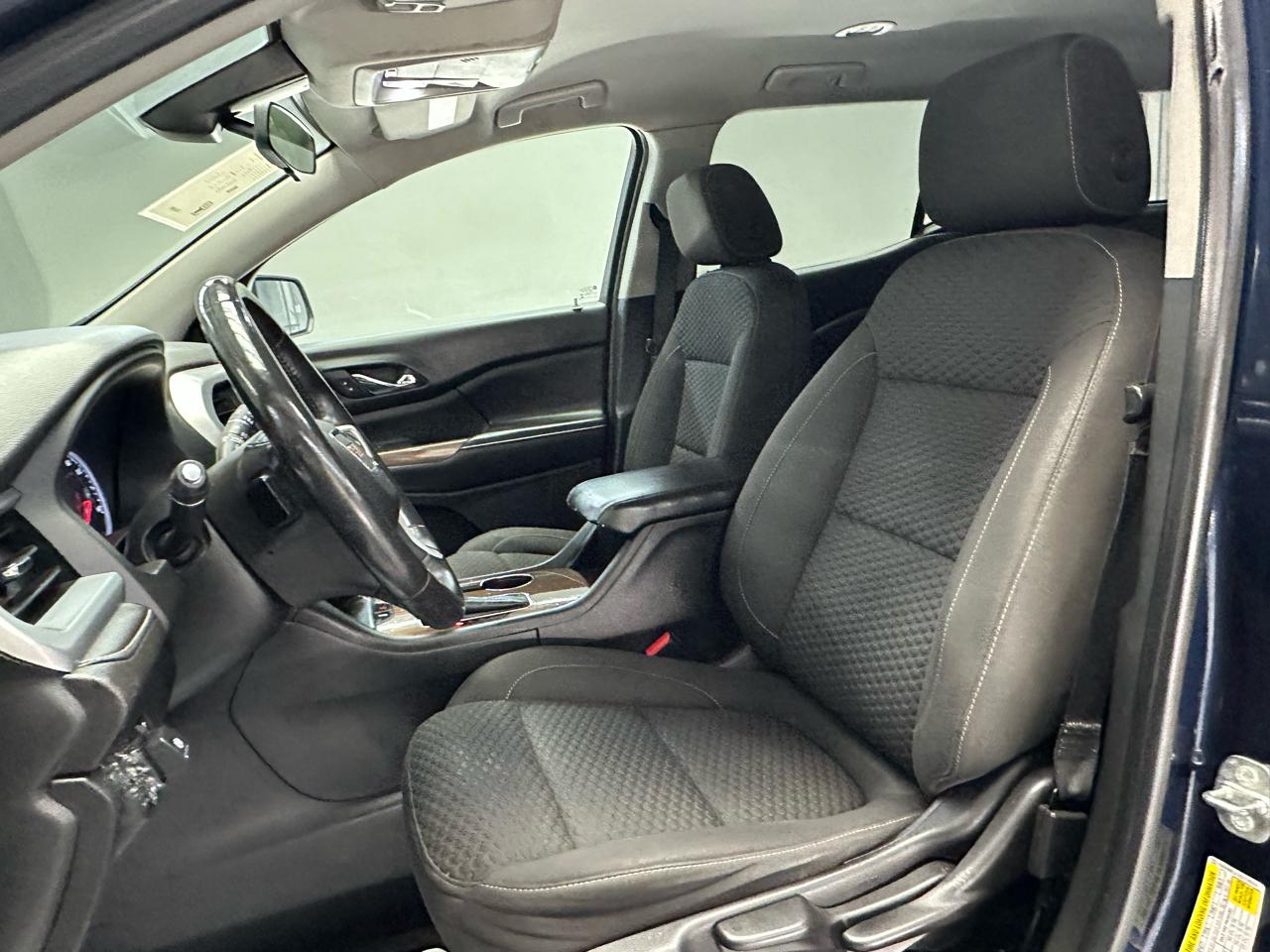 GMC Acadia SLE-1 FWD 2017