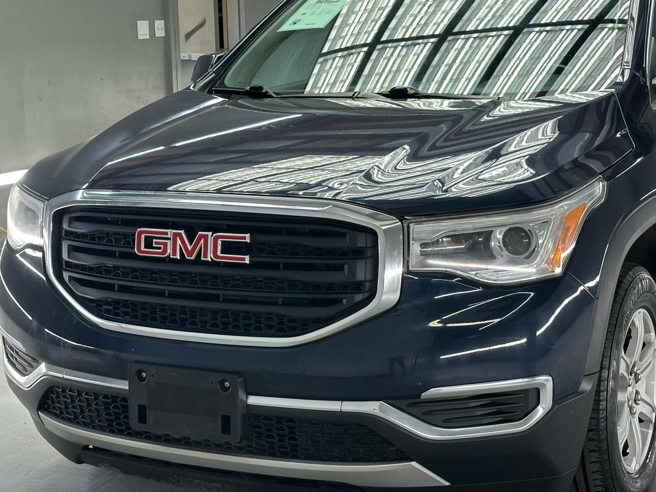 GMC Acadia SLE-1 FWD 2017