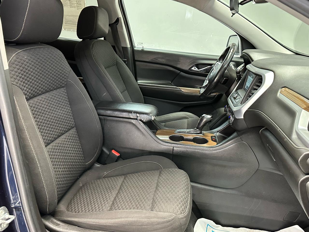 GMC Acadia SLE-1 FWD 2017