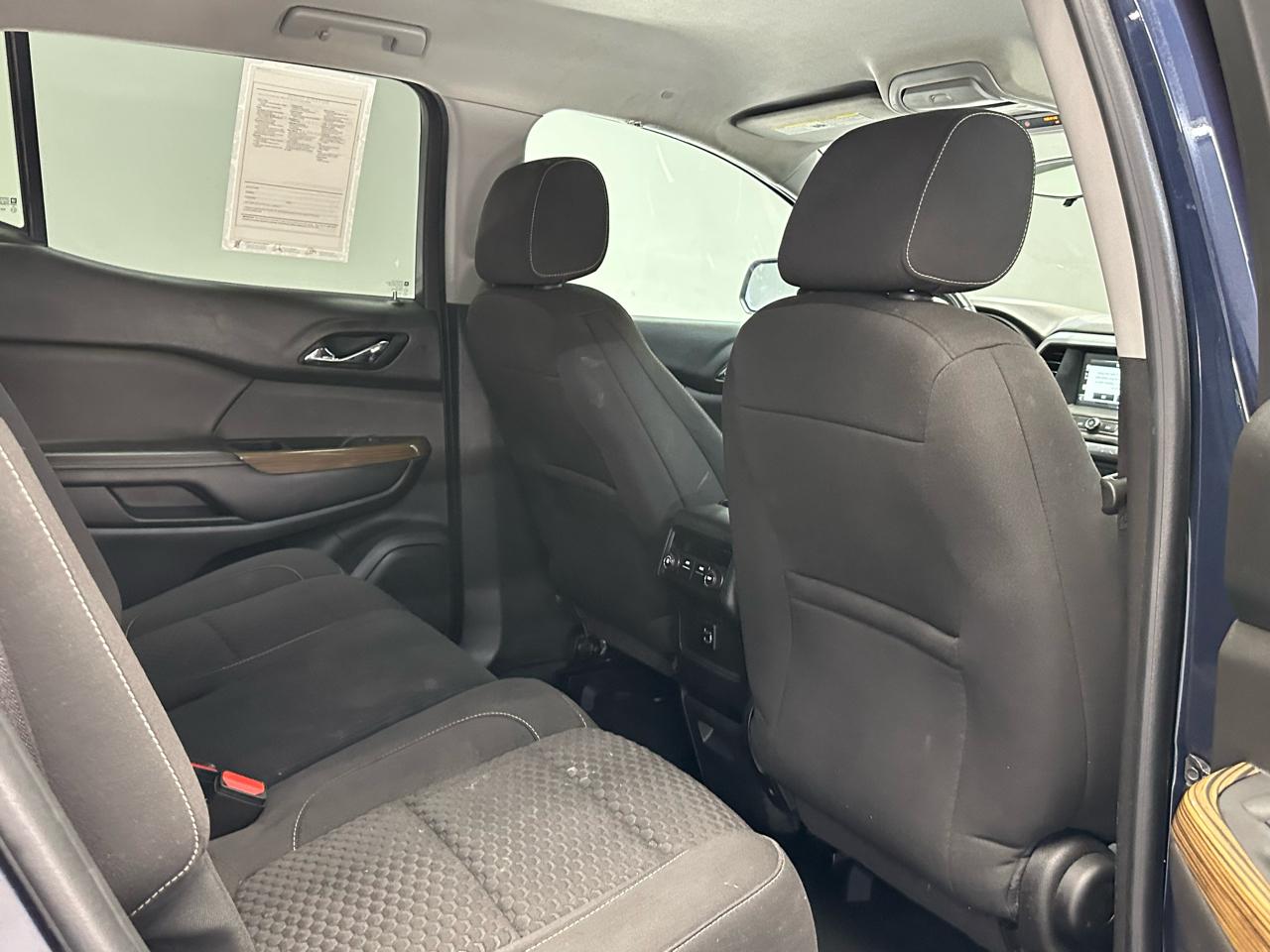 GMC Acadia SLE-1 FWD 2017