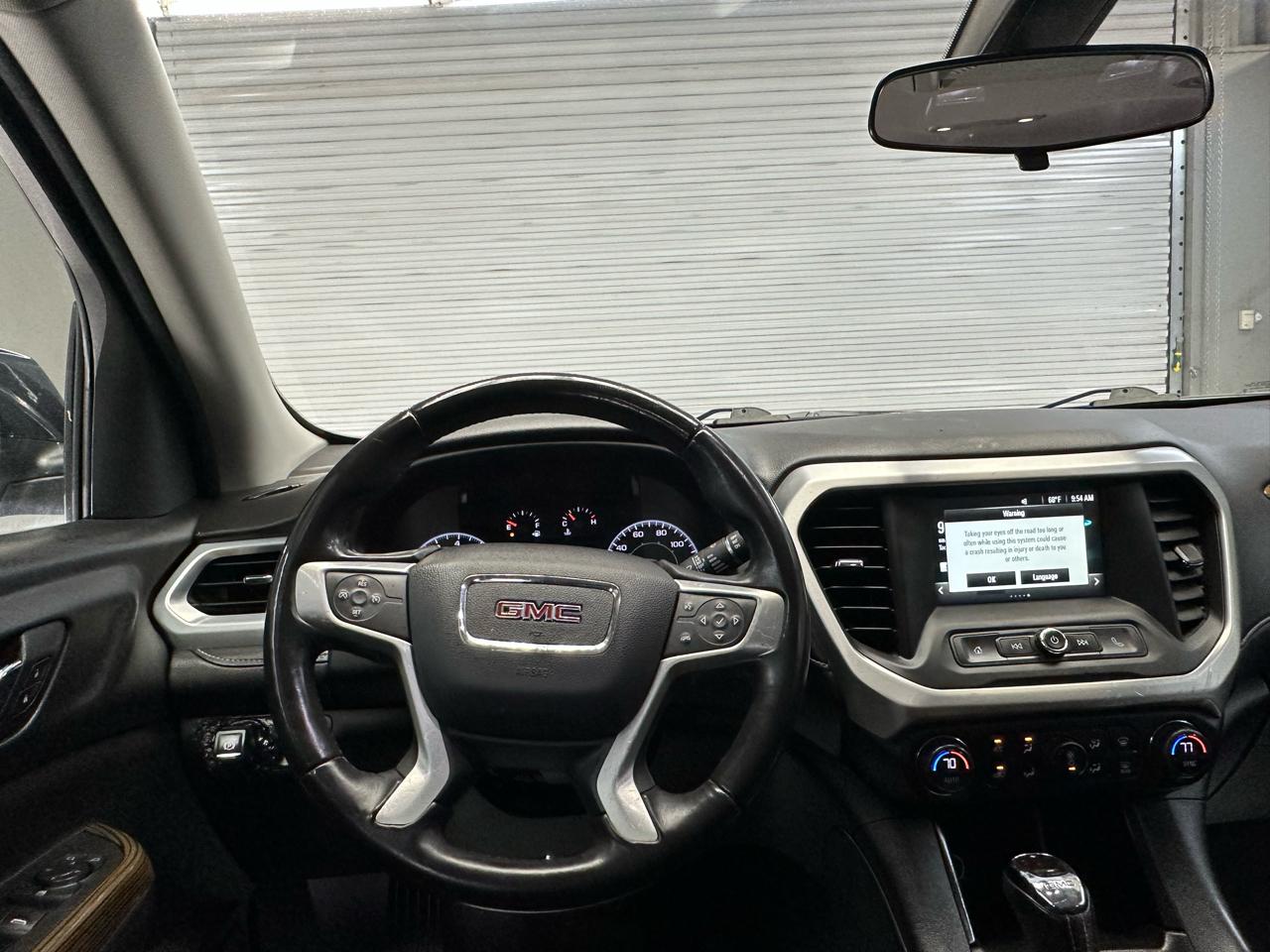 GMC Acadia SLE-1 FWD 2017