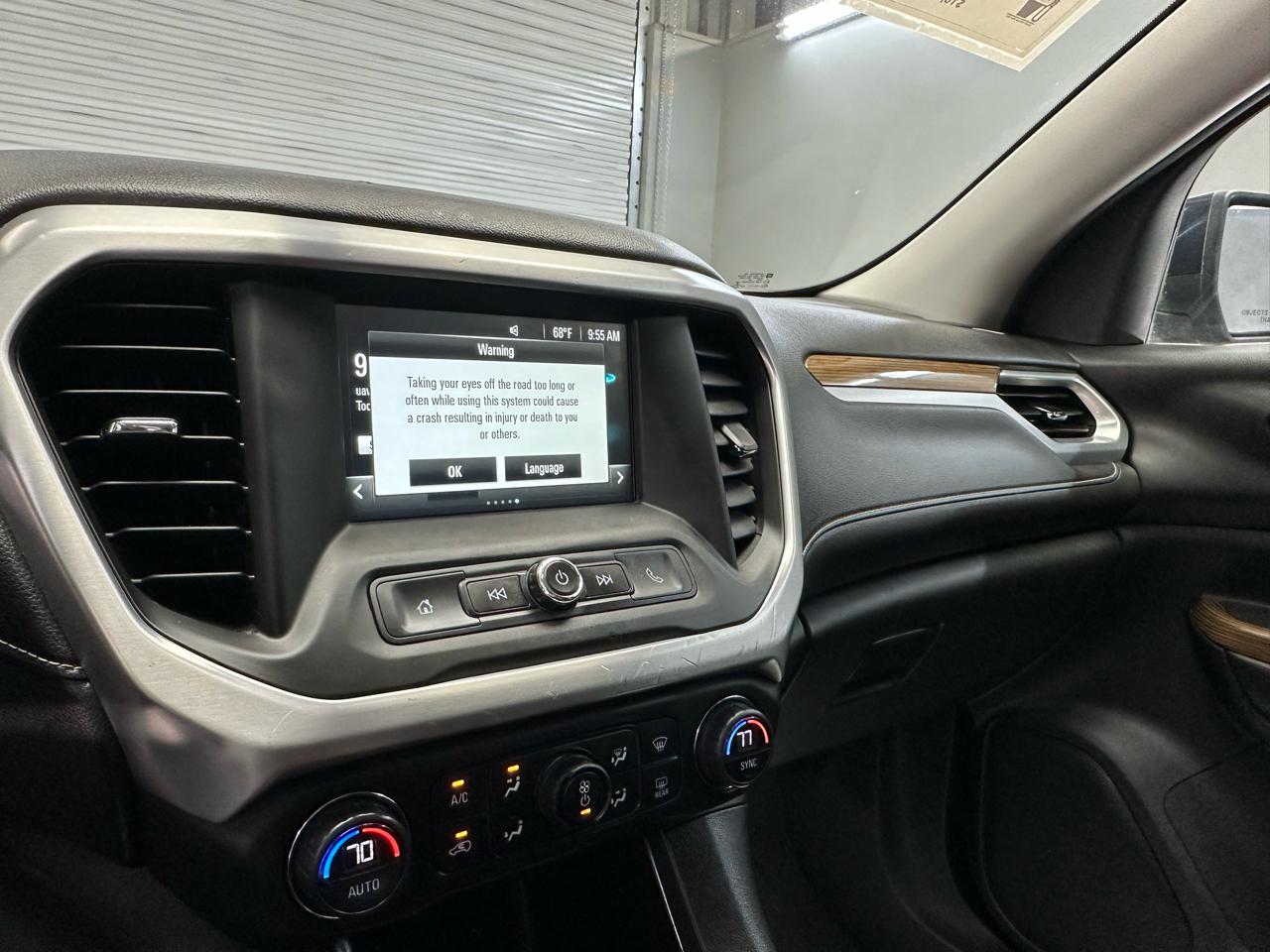 GMC Acadia SLE-1 FWD 2017