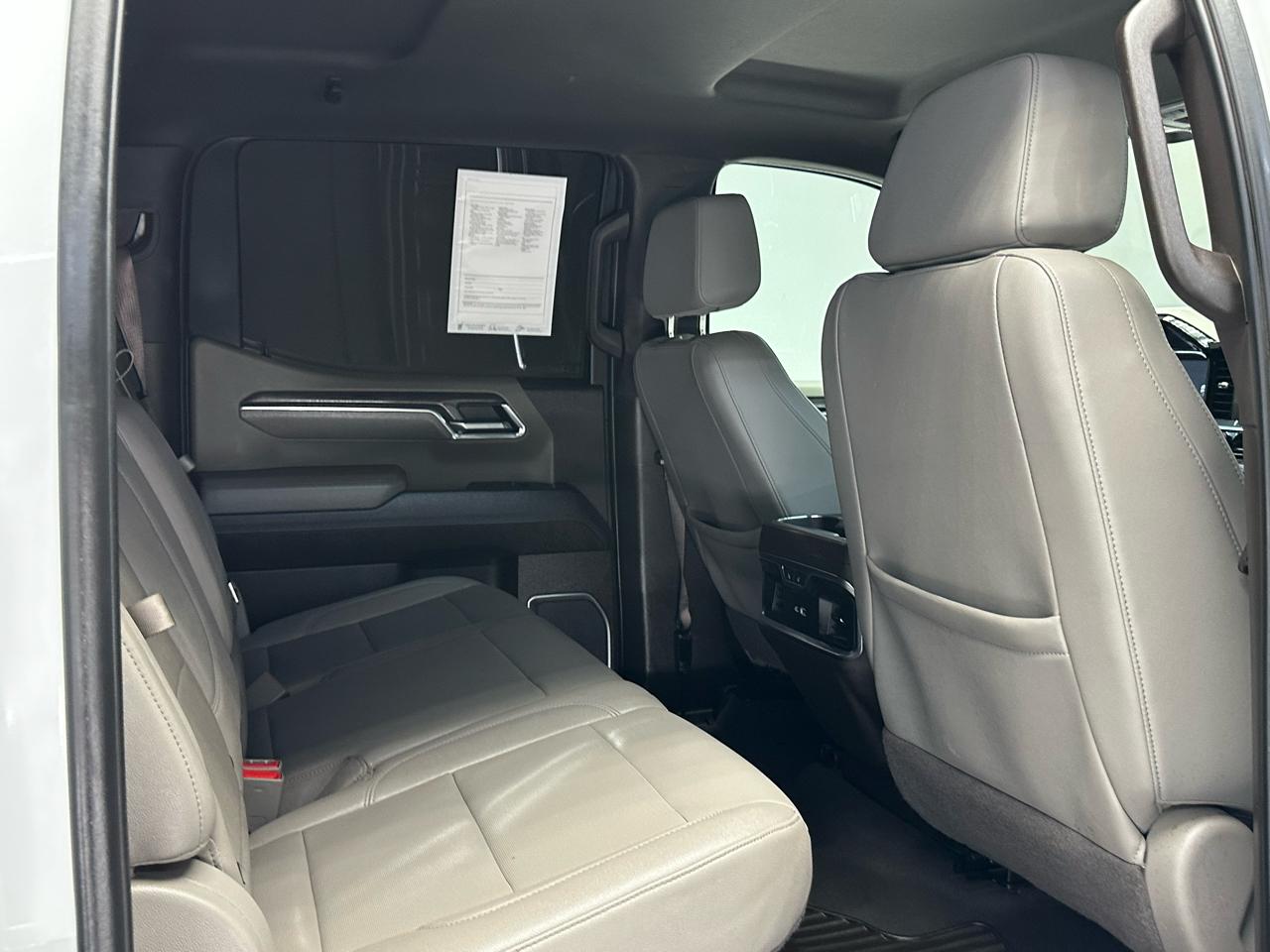 Chevrolet Silverado 1500 LTZ Crew Cab 4WD 2024