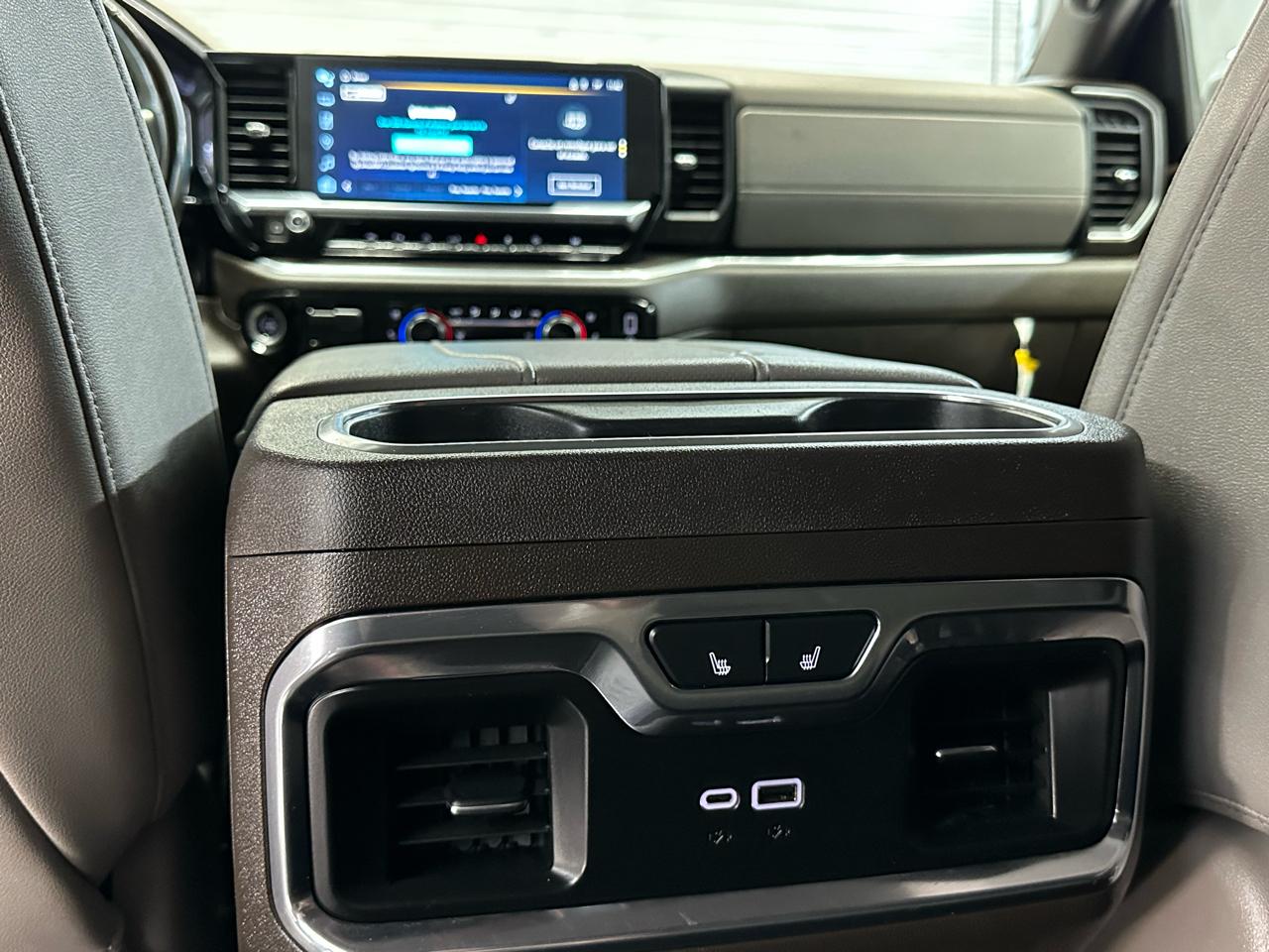 Chevrolet Silverado 1500 LTZ Crew Cab 4WD 2024