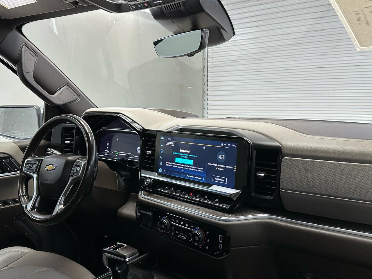 Chevrolet Silverado 1500 LTZ Crew Cab 4WD 2024