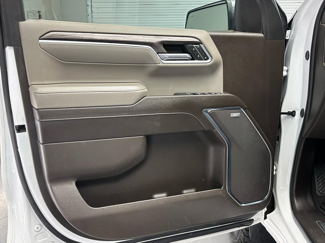 Chevrolet Silverado 1500 LTZ Crew Cab 4WD 2024