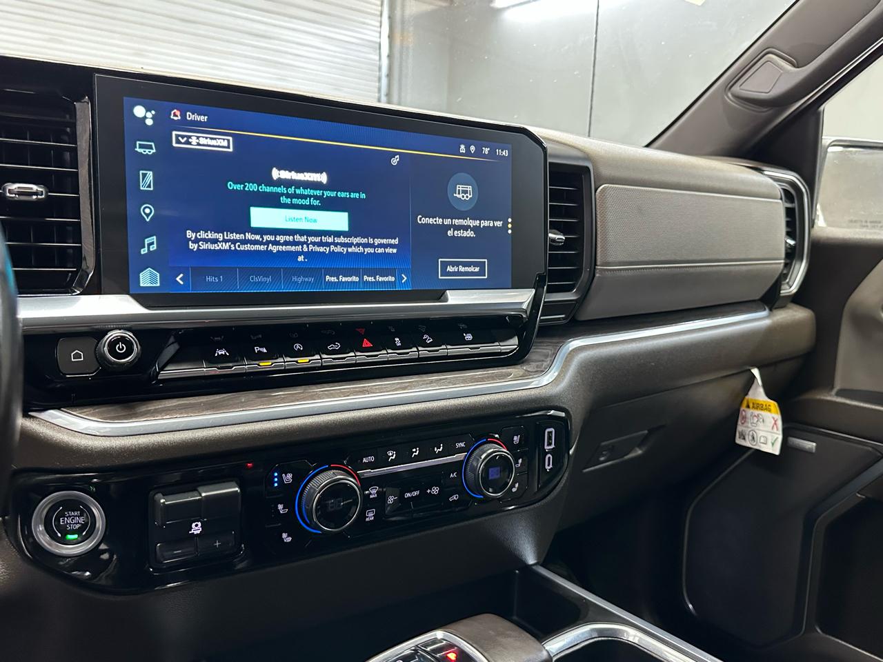 Chevrolet Silverado 1500 LTZ Crew Cab 4WD 2024