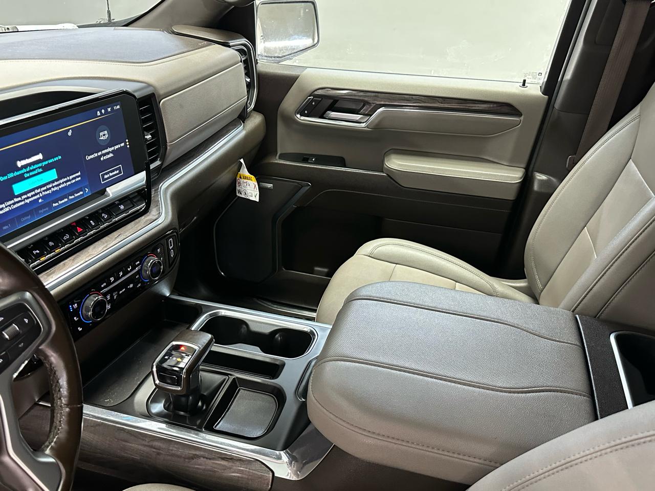 Chevrolet Silverado 1500 LTZ Crew Cab 4WD 2024