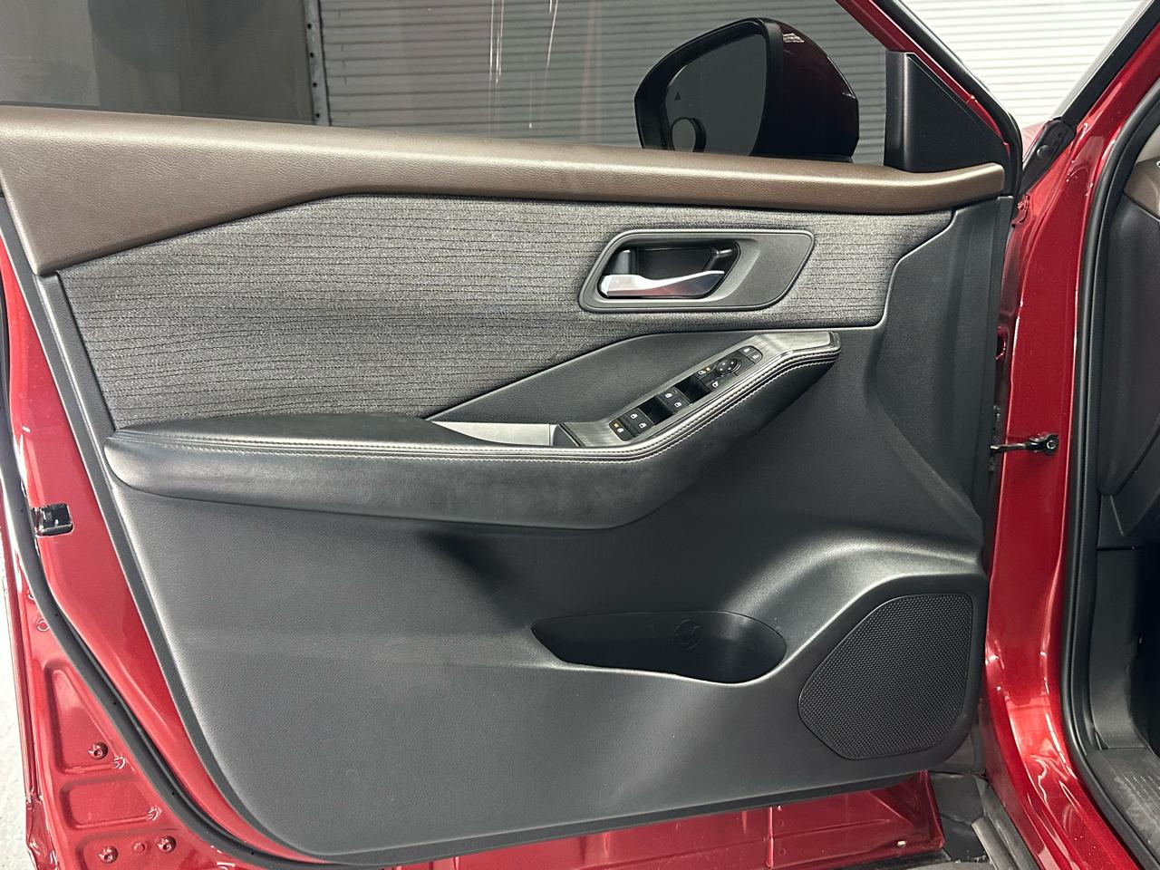 Nissan Rogue SV 2023