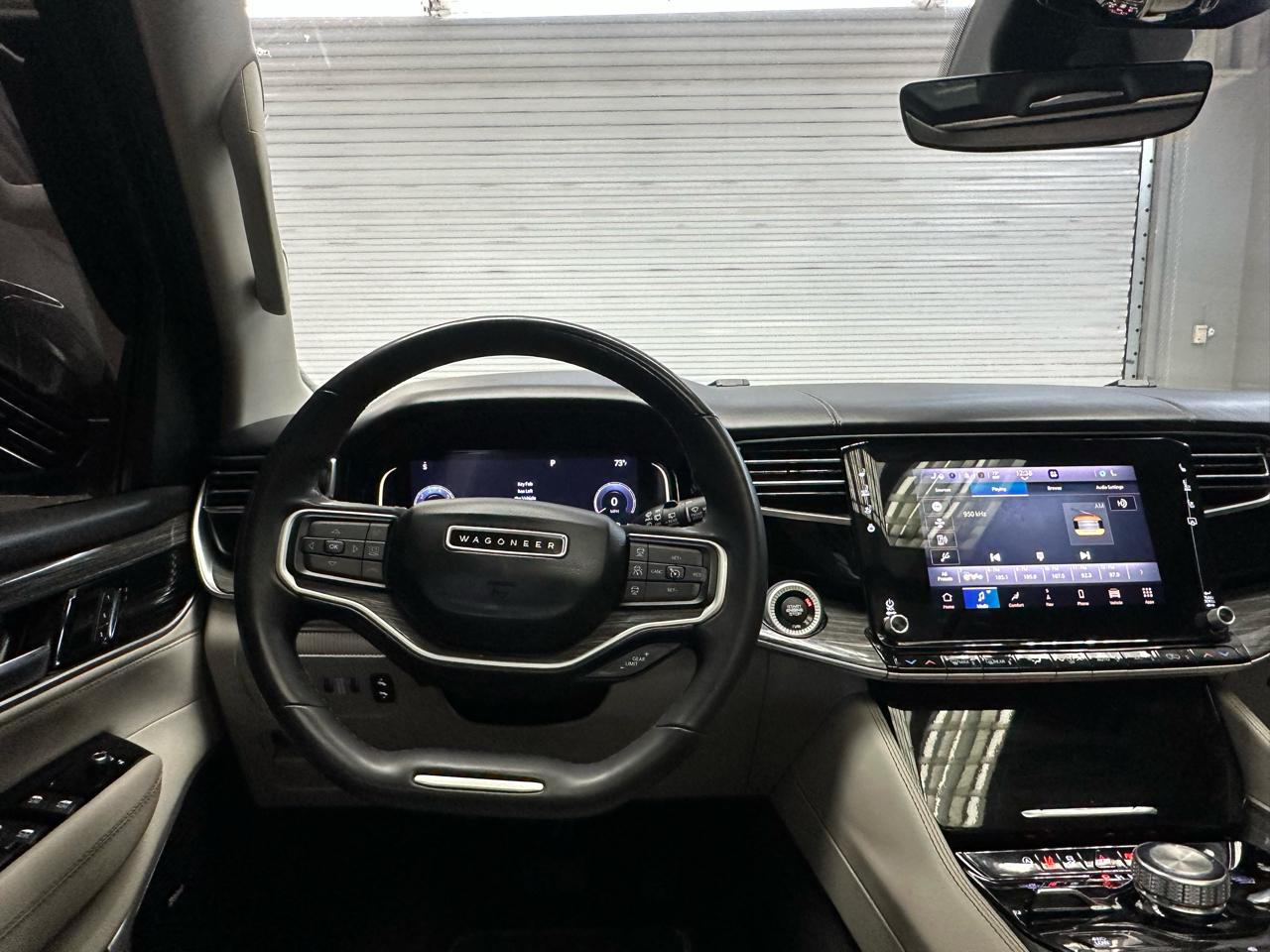 Jeep Wagoneer Series III 4WD 2022