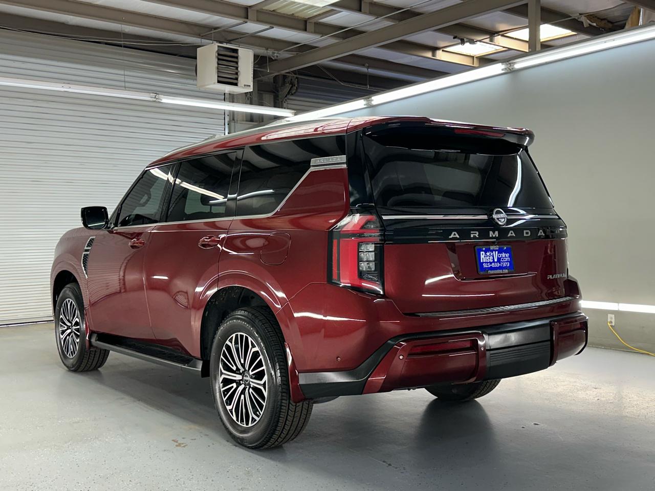 Nissan Armada Platinum 2025