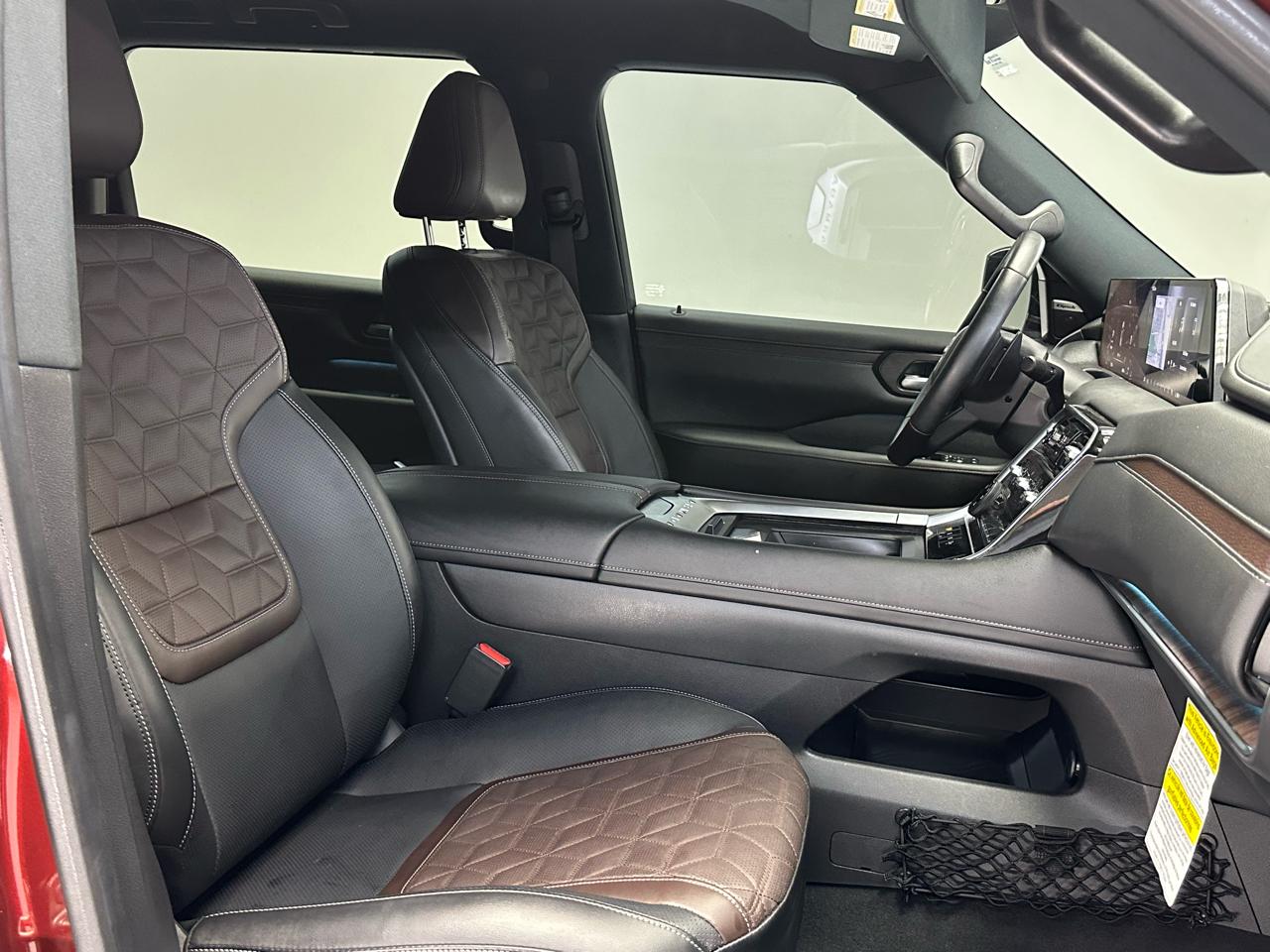 Nissan Armada Platinum 2025