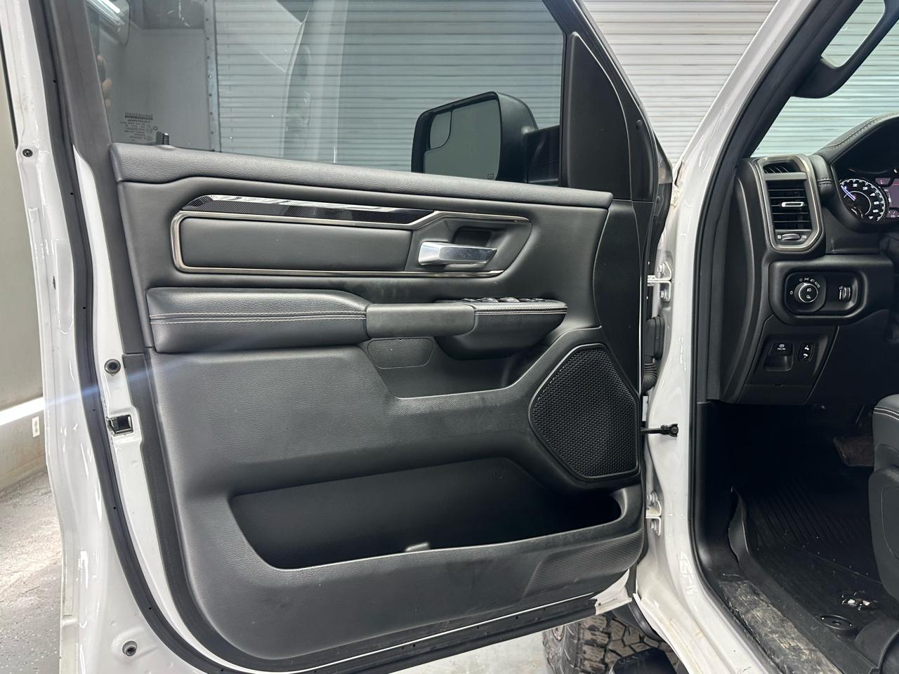 RAM 1500 Rebel Crew Cab SB 4WD 2020