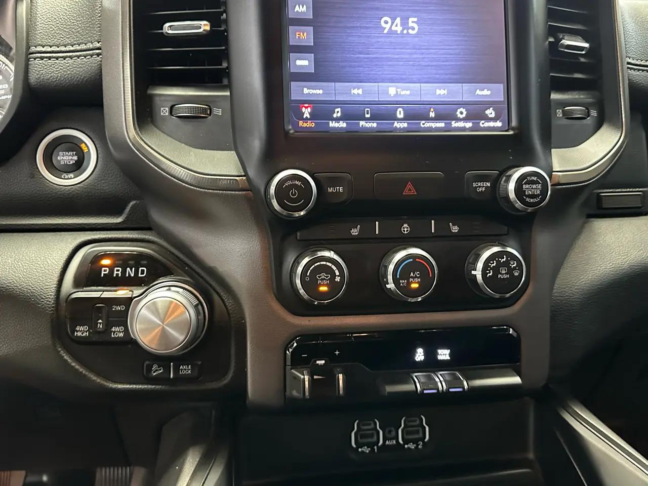 RAM 1500 Rebel Crew Cab SB 4WD 2020