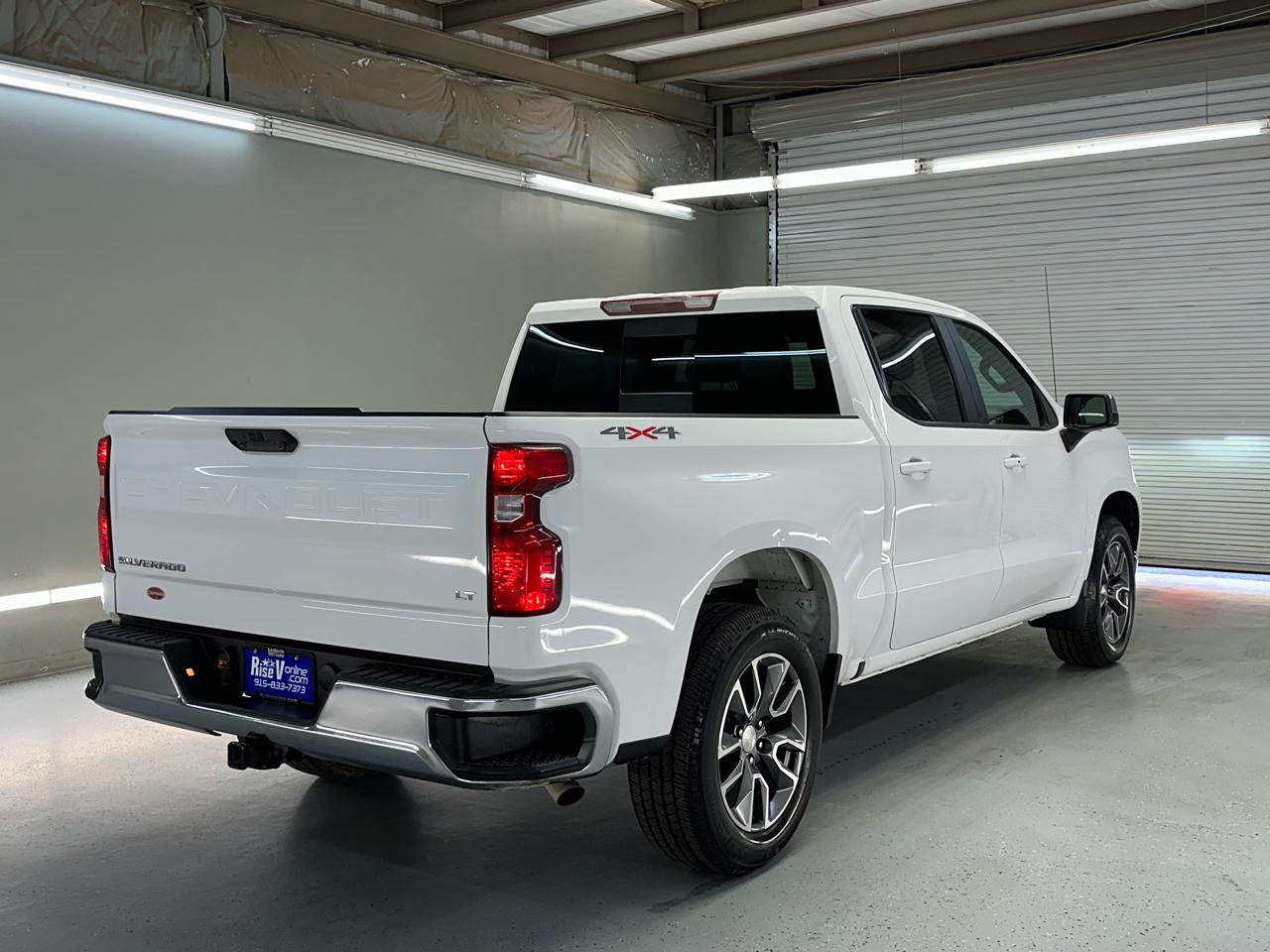 Chevrolet Silverado 1500 LT Crew Cab 4WD 2022