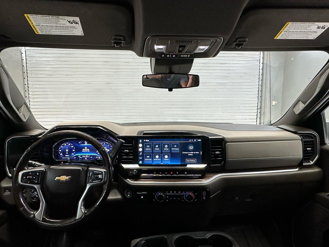 Chevrolet Silverado 1500 LT Crew Cab 4WD 2022