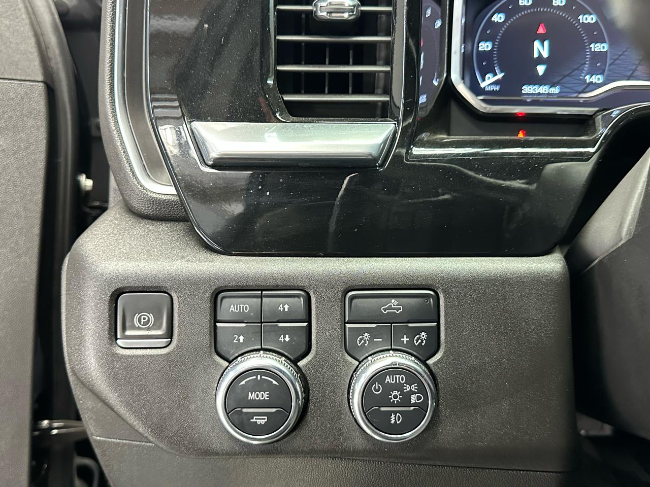 GMC Sierra 1500 Elevation Crew Cab 4WD 2023