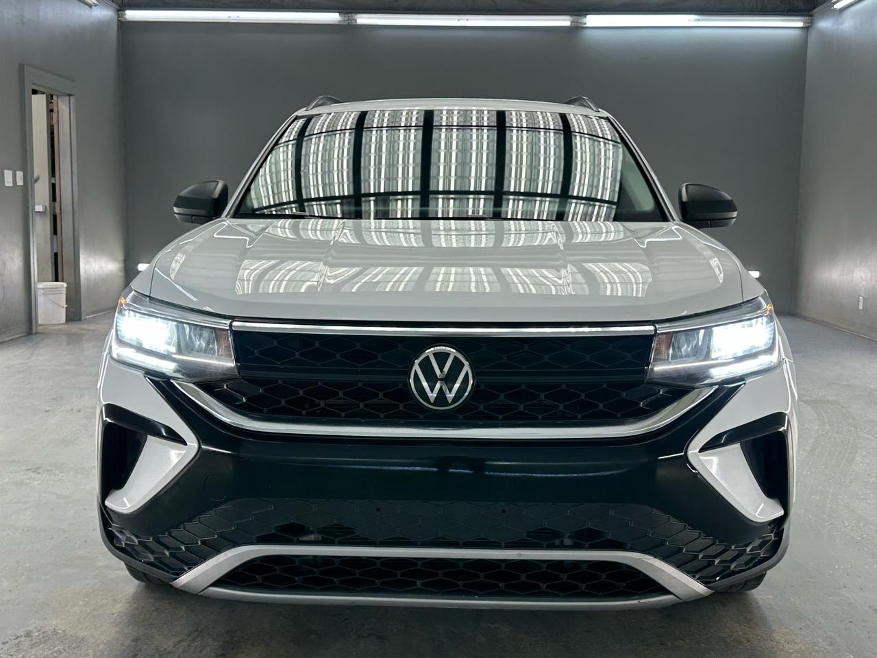 Volkswagen Taos S 2023