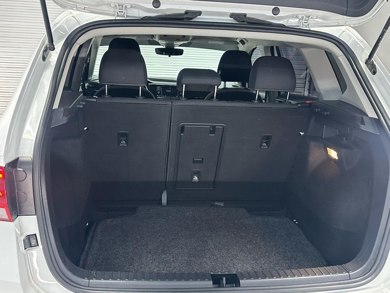 Volkswagen Taos S 2023