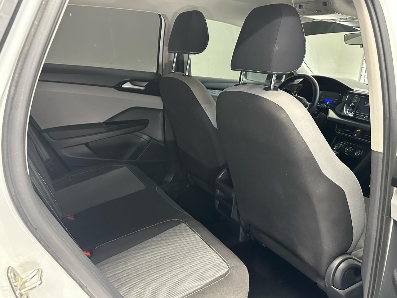 Volkswagen Taos S 2023