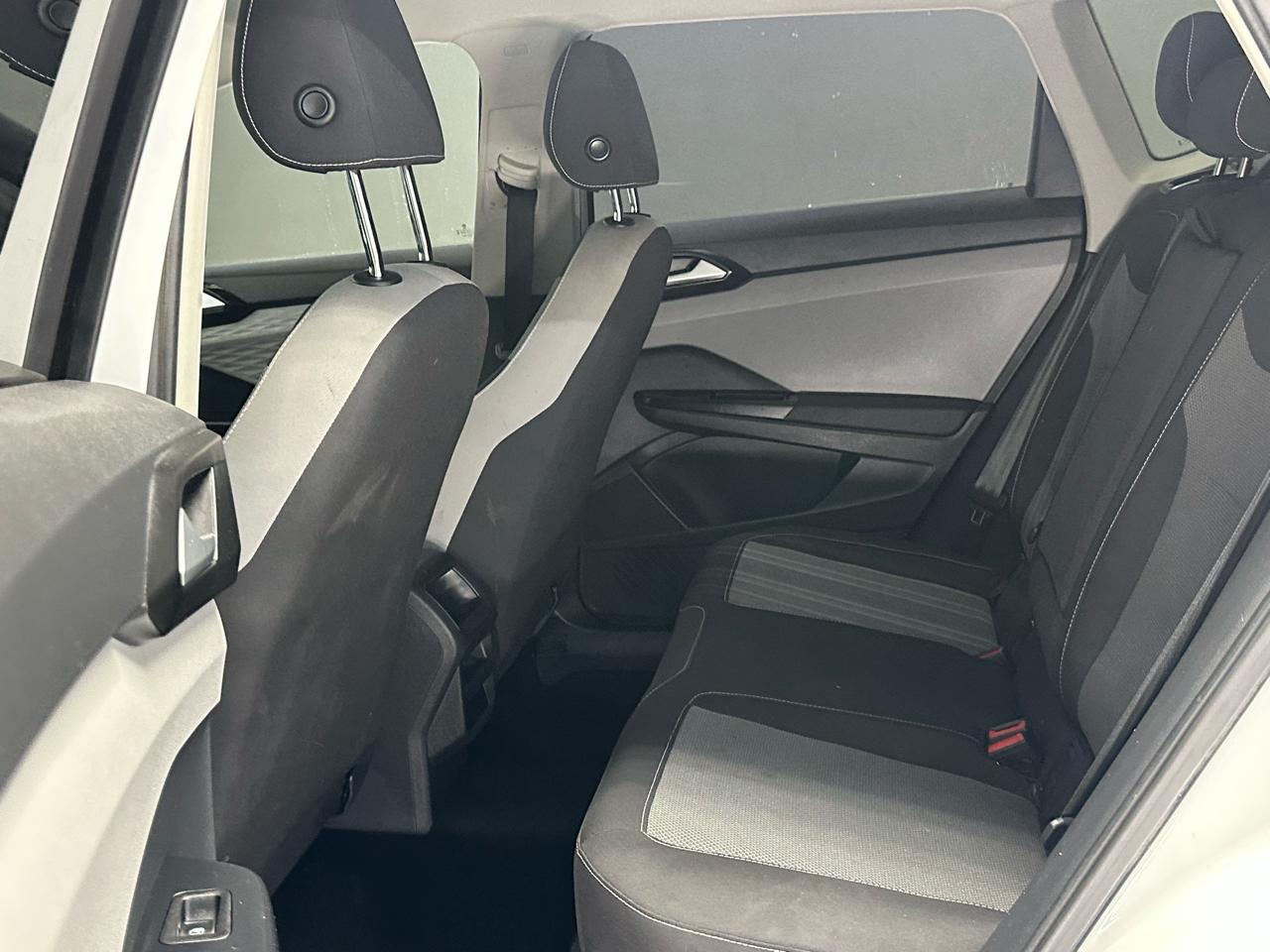 Volkswagen Taos S 2023