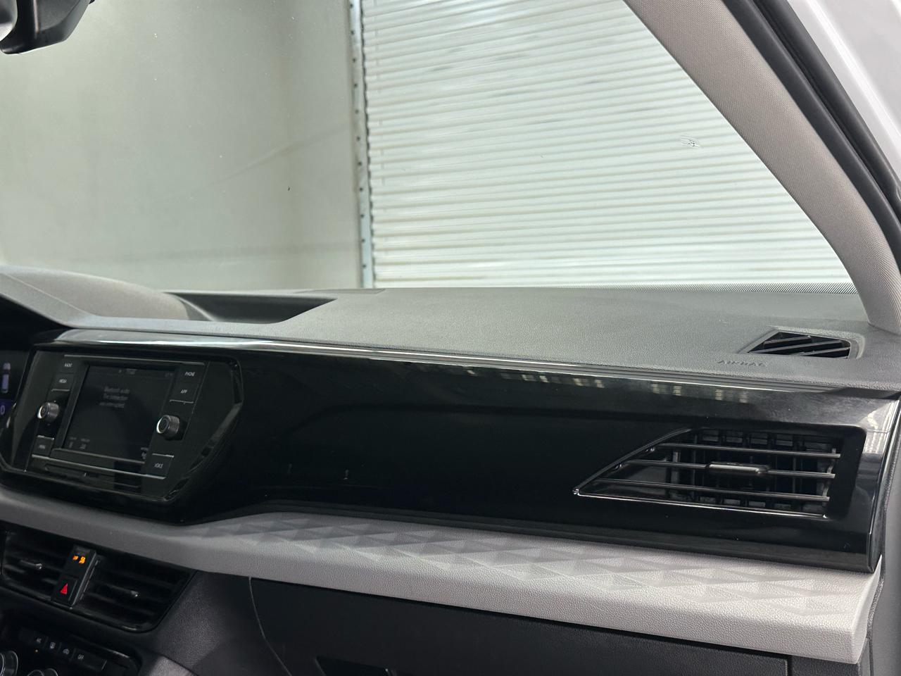 Volkswagen Taos S 2023