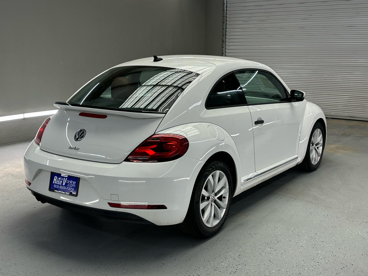 Volkswagen Beetle 1.8T S 2017