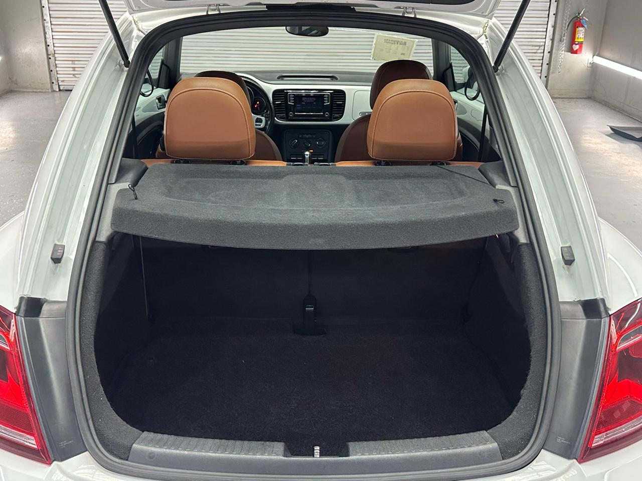 Volkswagen Beetle 1.8T S 2017