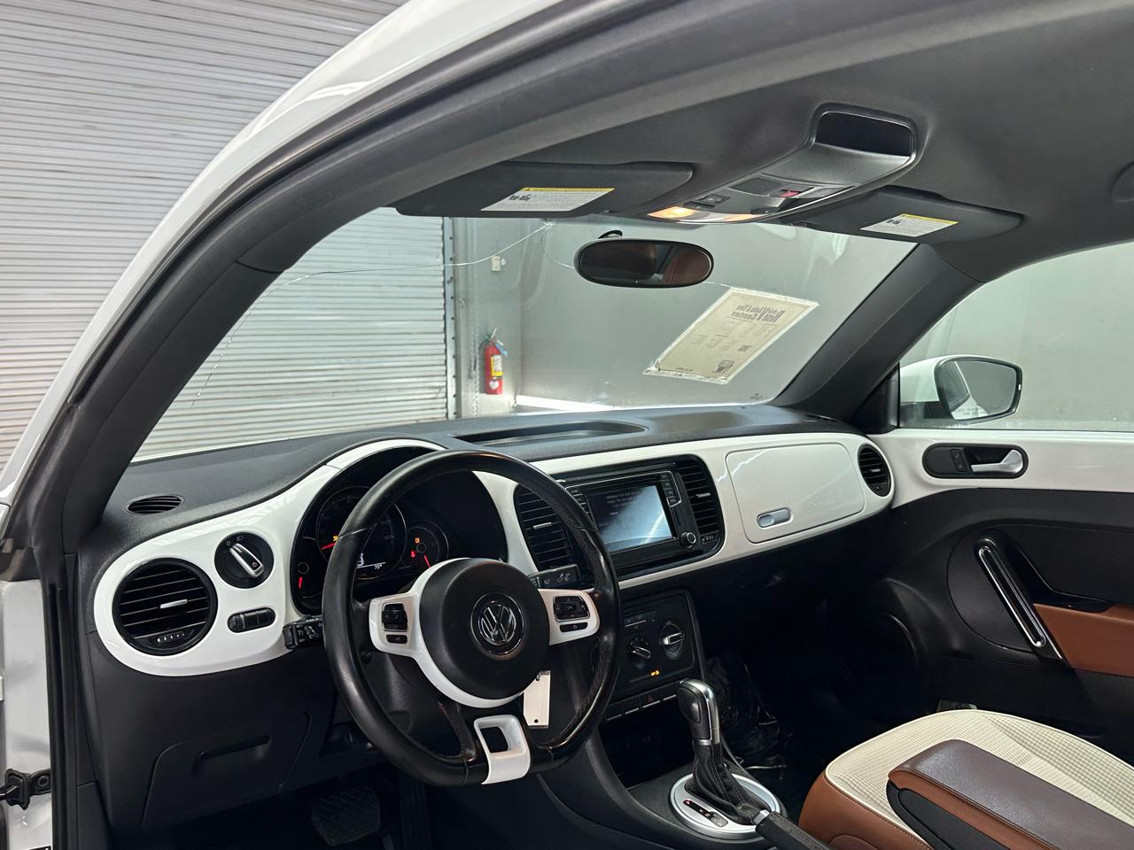 Volkswagen Beetle 1.8T S 2017