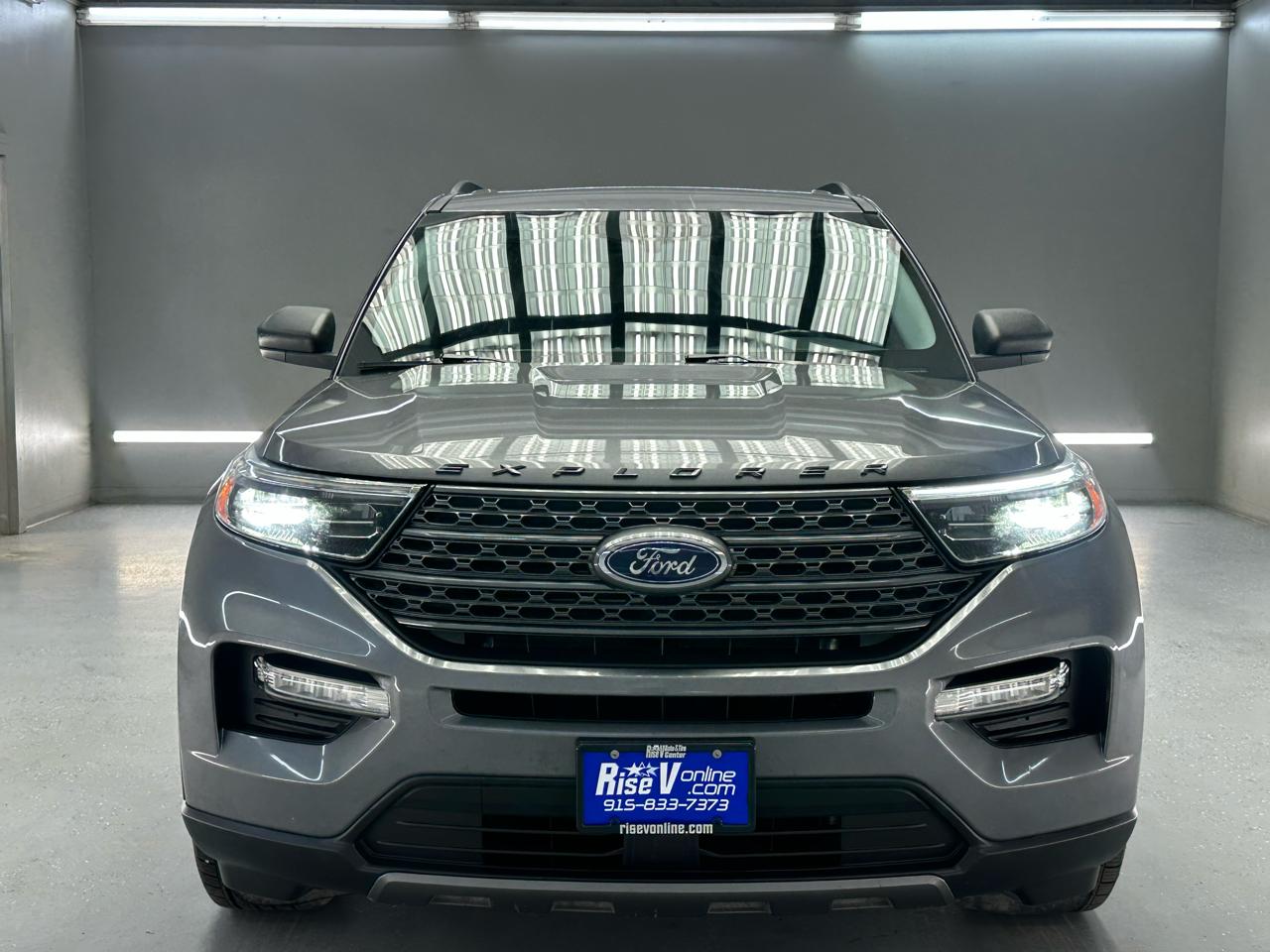 Ford Explorer XLT AWD 2021