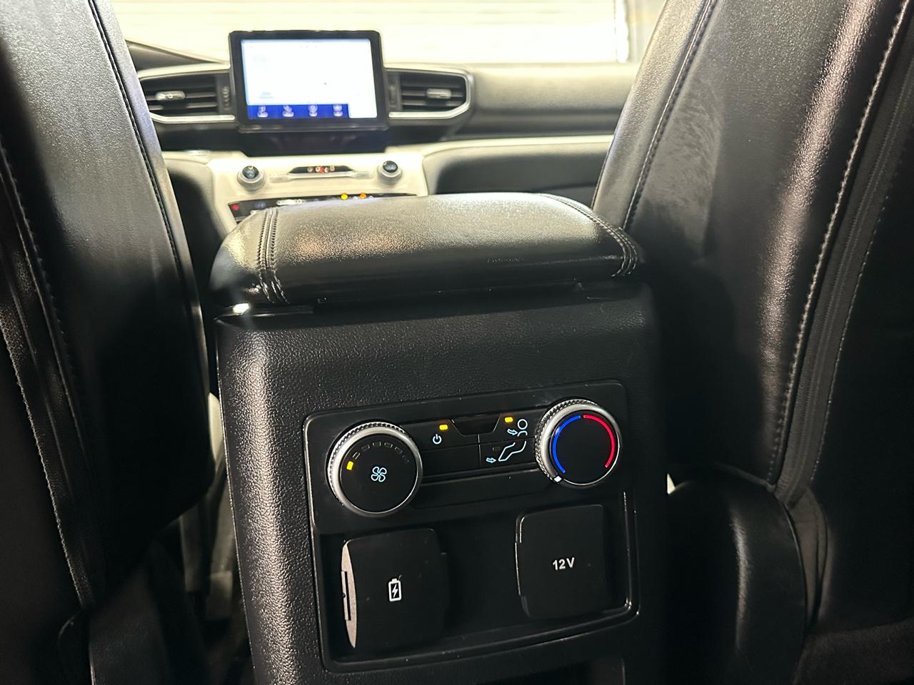 Ford Explorer XLT AWD 2021