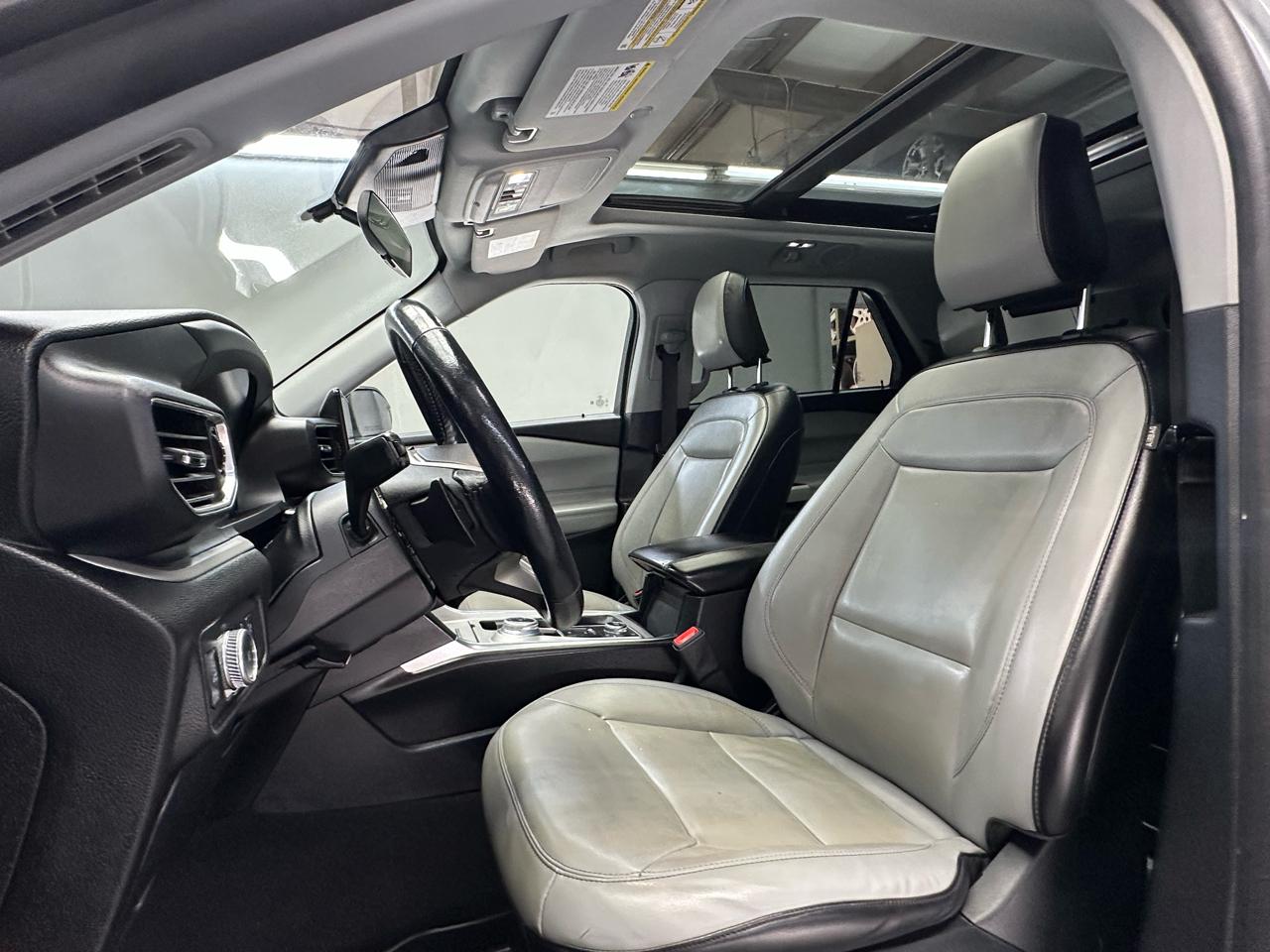 Ford Explorer XLT AWD 2021