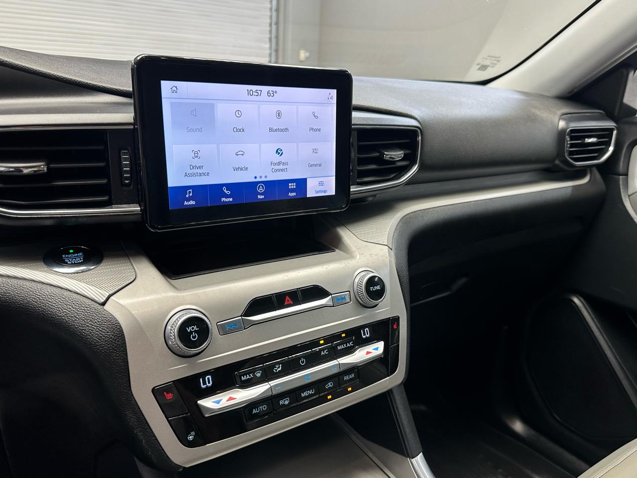 Ford Explorer XLT AWD 2021