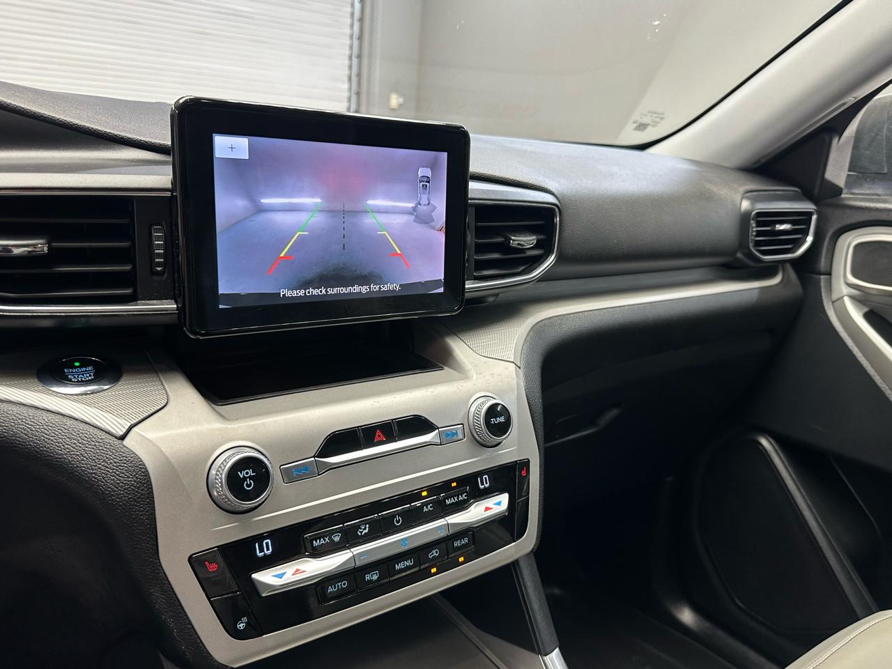 Ford Explorer XLT AWD 2021