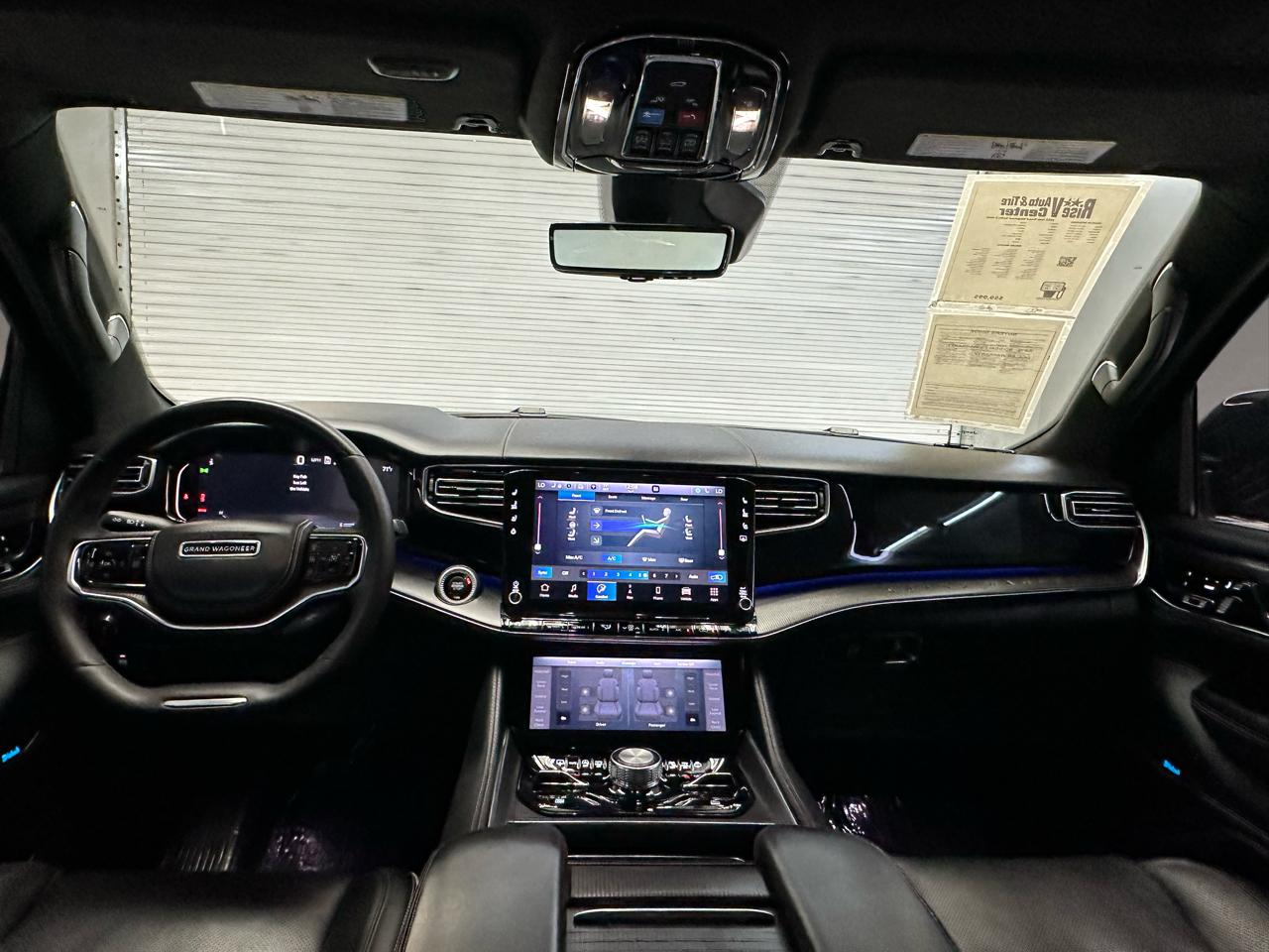 Jeep Grand Wagoneer Series II Obsidian 4x4 2023