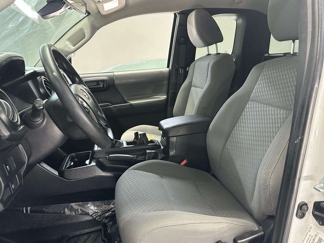 Toyota Tacoma SR5 Access Cab I4 6AT 2WD 2021