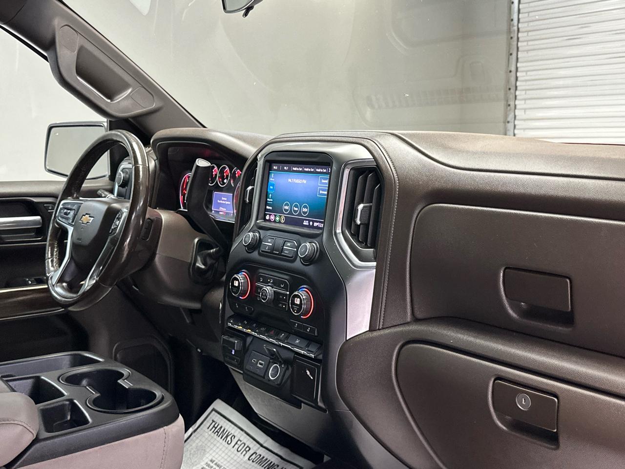 Chevrolet Silverado 1500 LT Crew Cab Long Box 2WD 2020