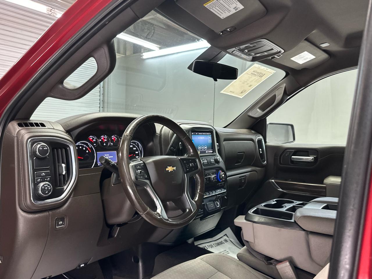 Chevrolet Silverado 1500 LT Crew Cab Long Box 2WD 2020