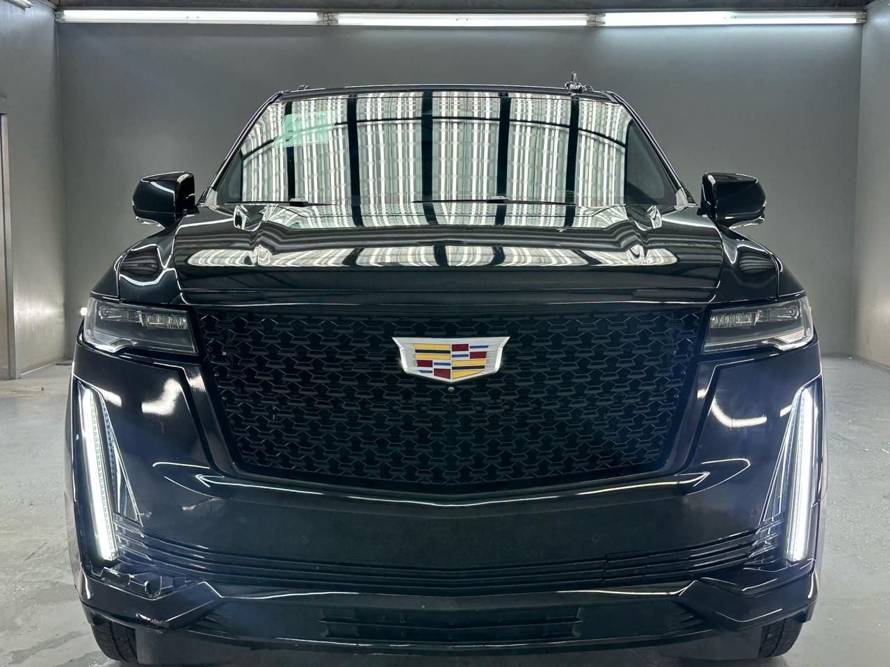 Cadillac Escalade ESV 2WD Luxury 2023