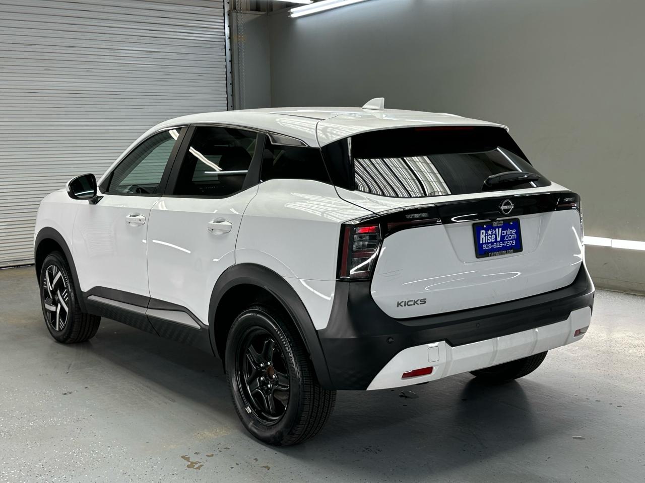 Nissan Kicks SV 2025