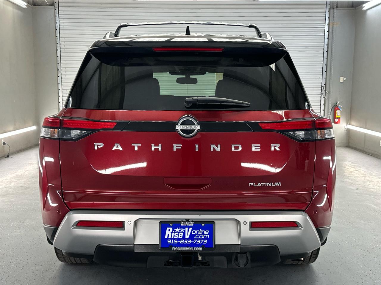 Nissan Pathfinder Platinum 2022
