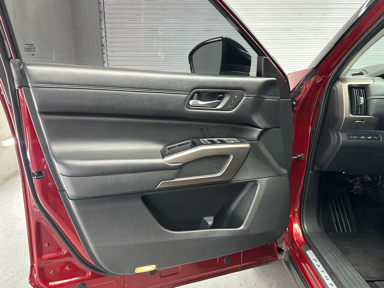 Nissan Pathfinder Platinum 2022