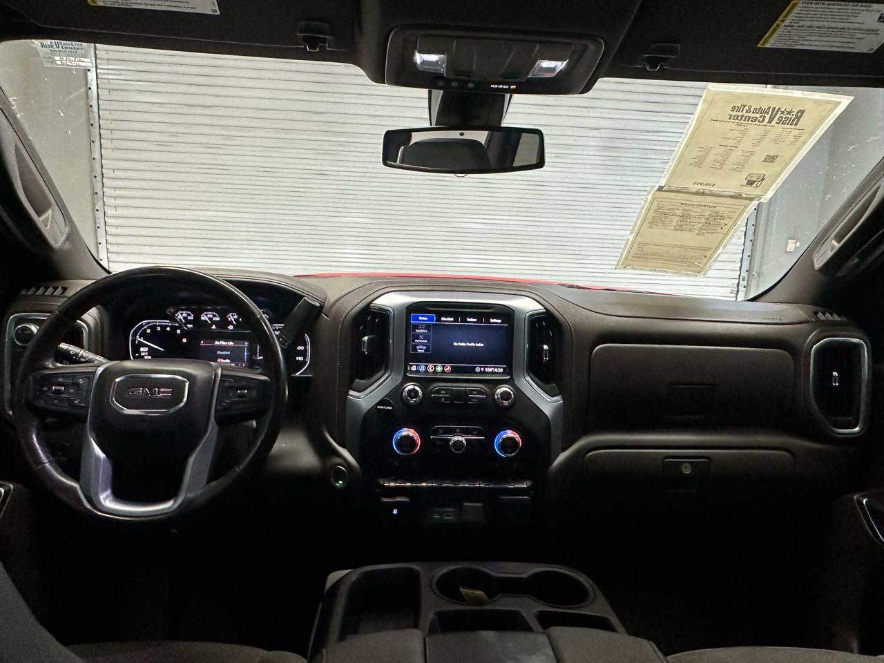 GMC Sierra 1500 Limited SLT Crew Cab Short Box 4WD 2022